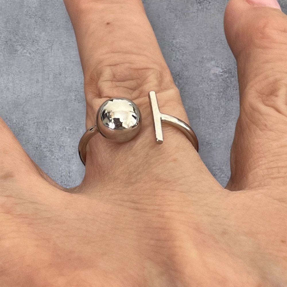 Silver Ring Adjustable Size Ball Design - image 1